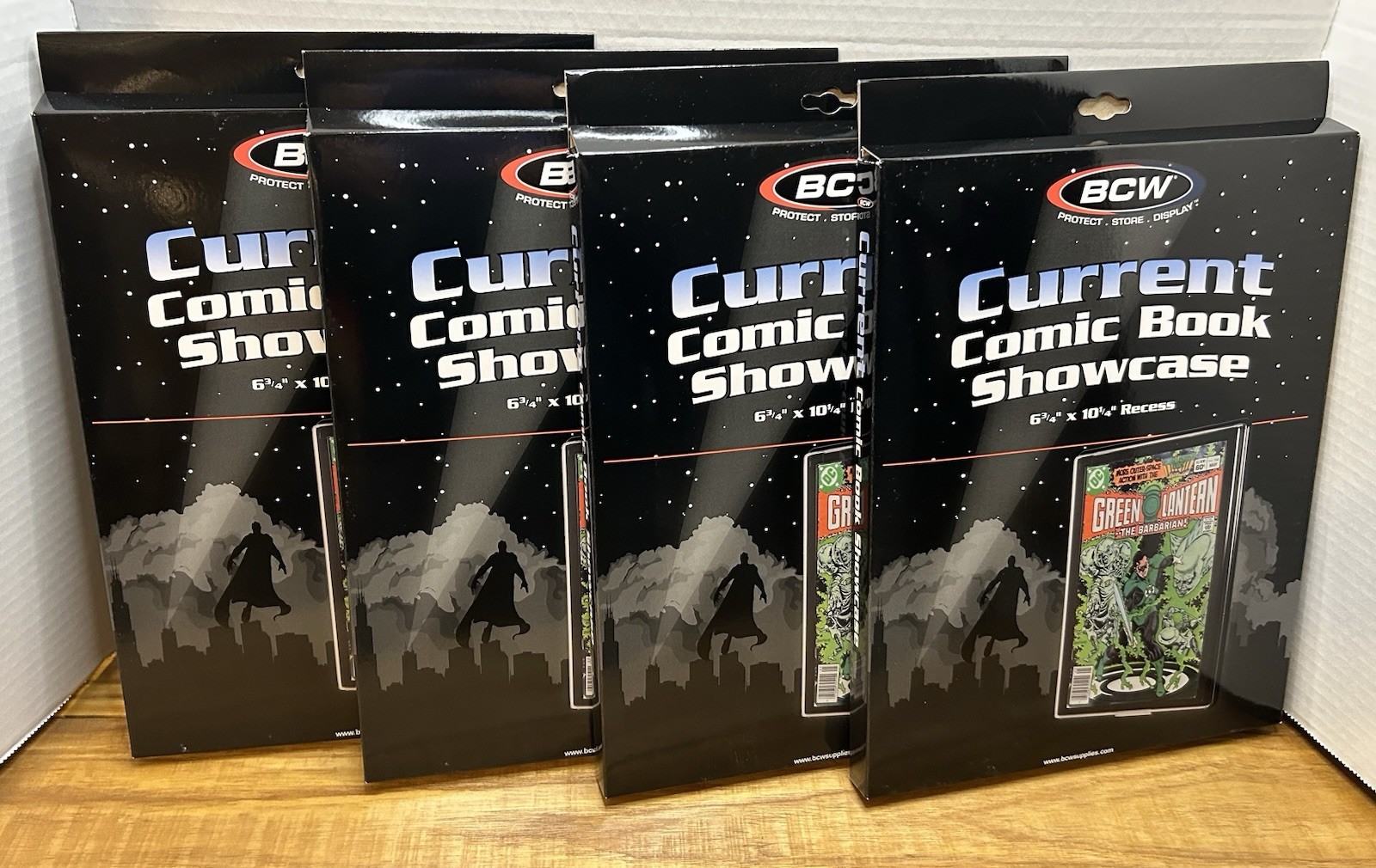 Current Age Comic Book Showcase Display Cases x4 – 6 3/4″ x 10 1/4″ Recess – D