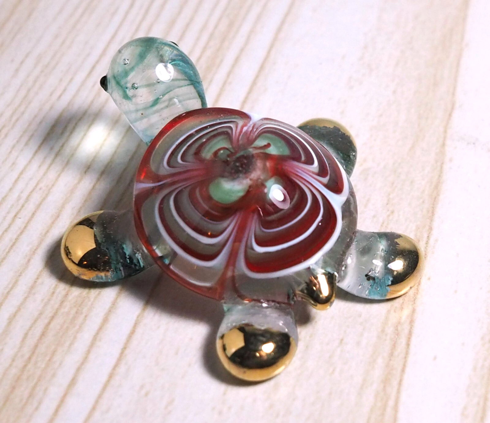 maroon green Turtle figurine hand blown Art Glass 1.85″ gold trim decor – GIFT