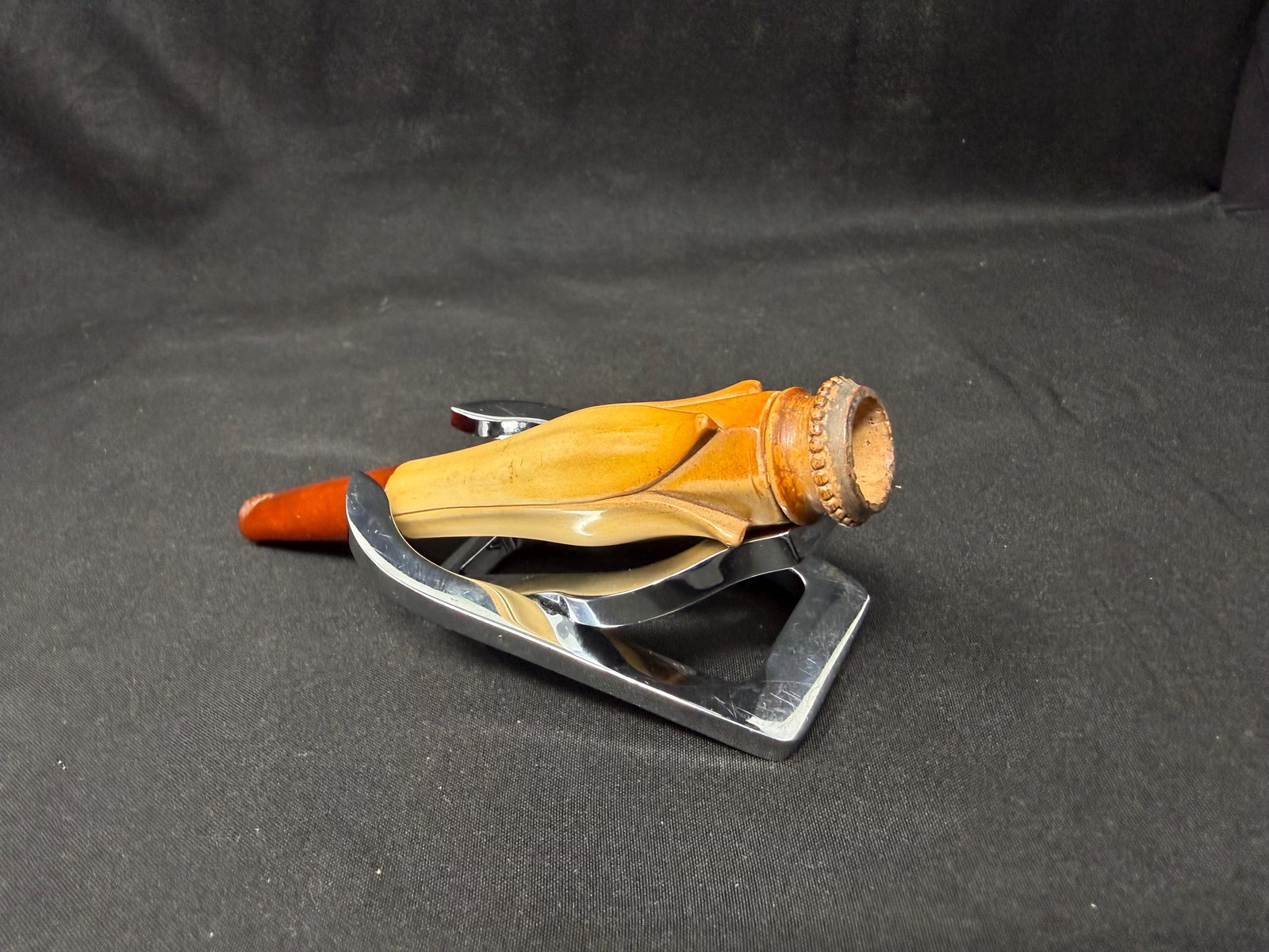 Vintage Turkish Meerschaum Flower Bloom Cigar Holder, Circa 1890-1920, Amber