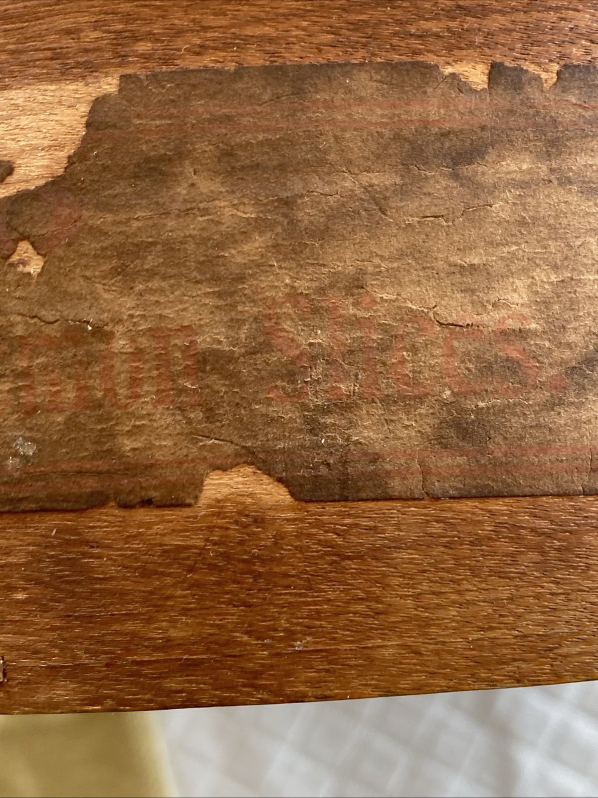 Antique Folk Art Floral Pattern Pyrography Round Pantry Box Estate Find