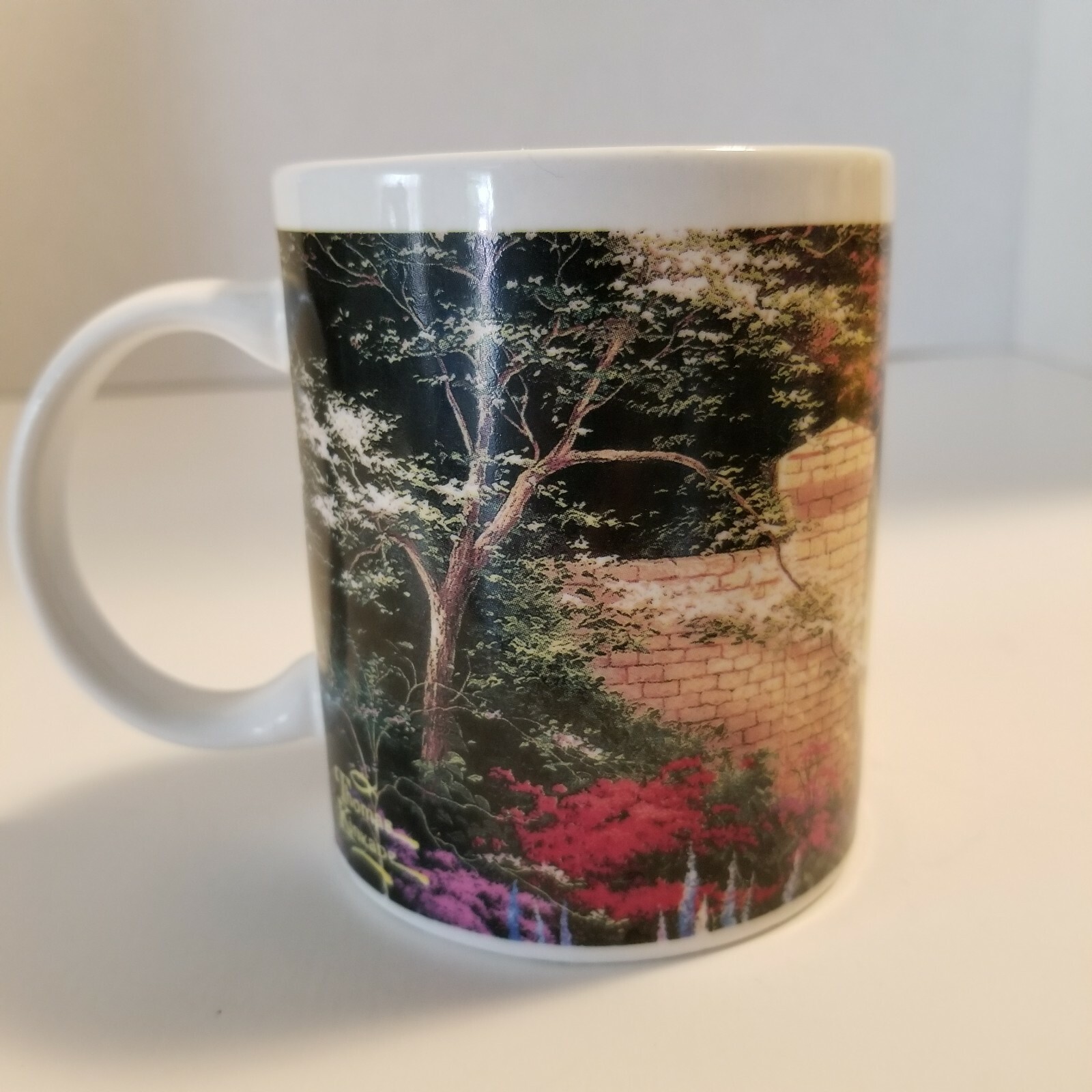 Thomas Kinkade Porcelain Mug 10oz Spring Gate 1996 Vibrant Colors Designpac Inc.