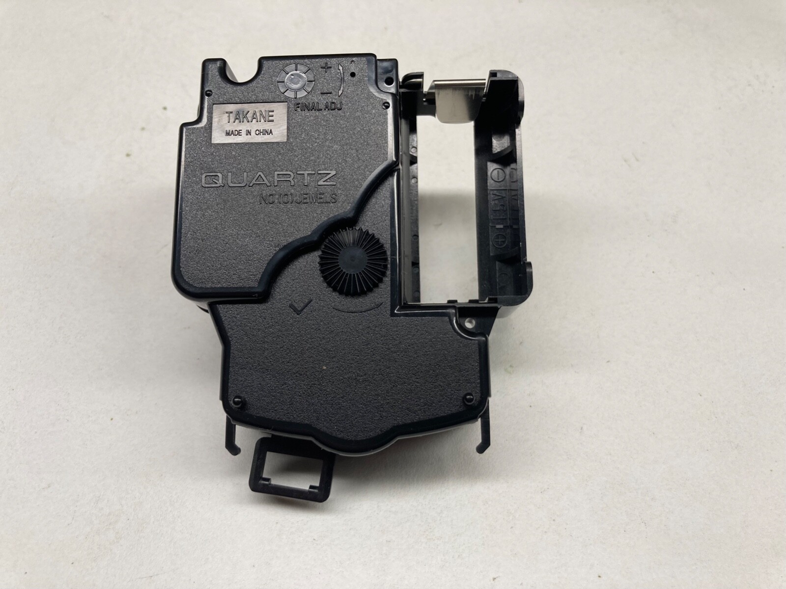 Takane High Torque C Battery Pendulum Movement Fits up to a 3/8 ” Dial