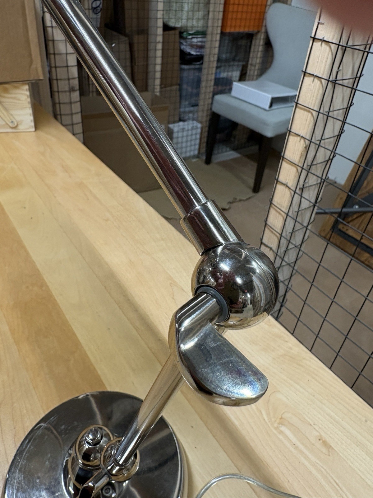 Heavy Steel Articulating Lamp Solid Exc Condition