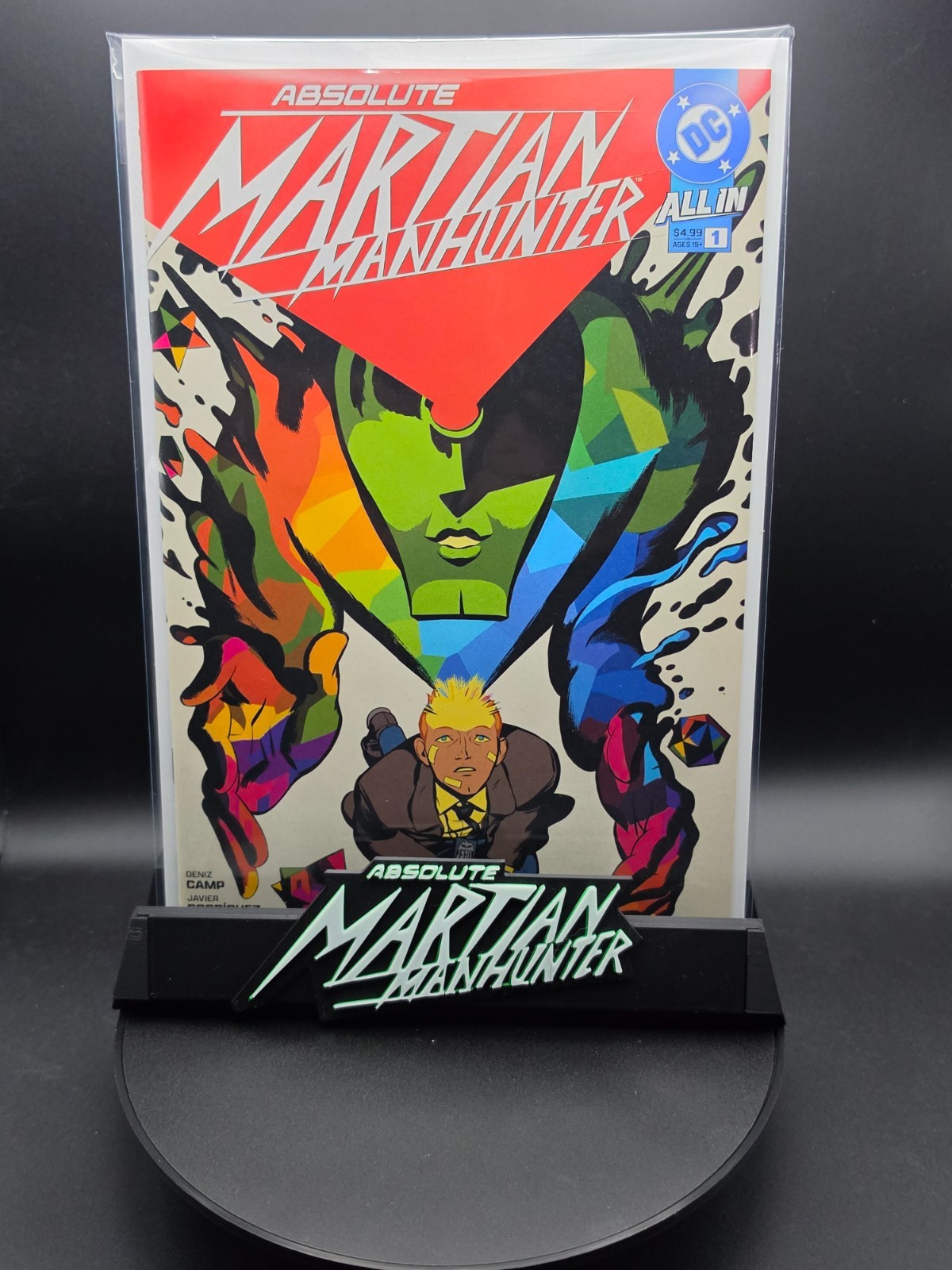 Absolute Martian ManHunter Comic Book Display Stand, CGC, CBCS Non-Graded Comics