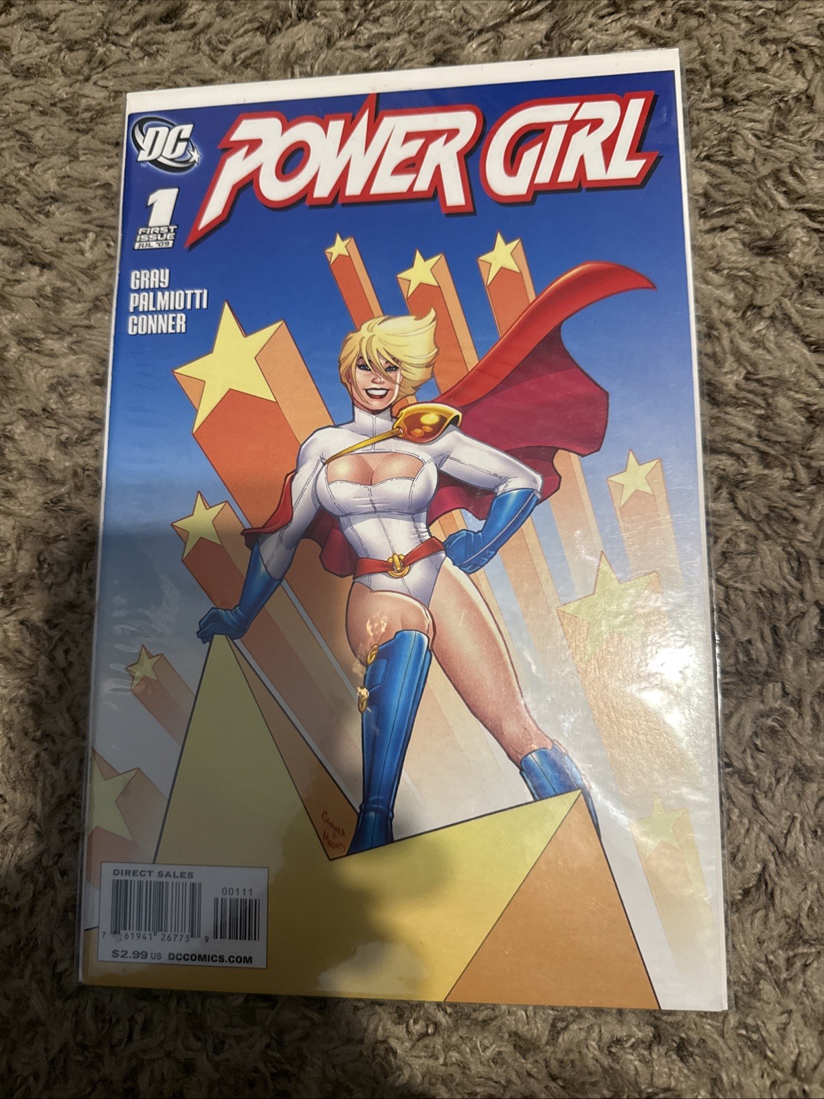 Power Girl #1 (DC Comics July 2009)