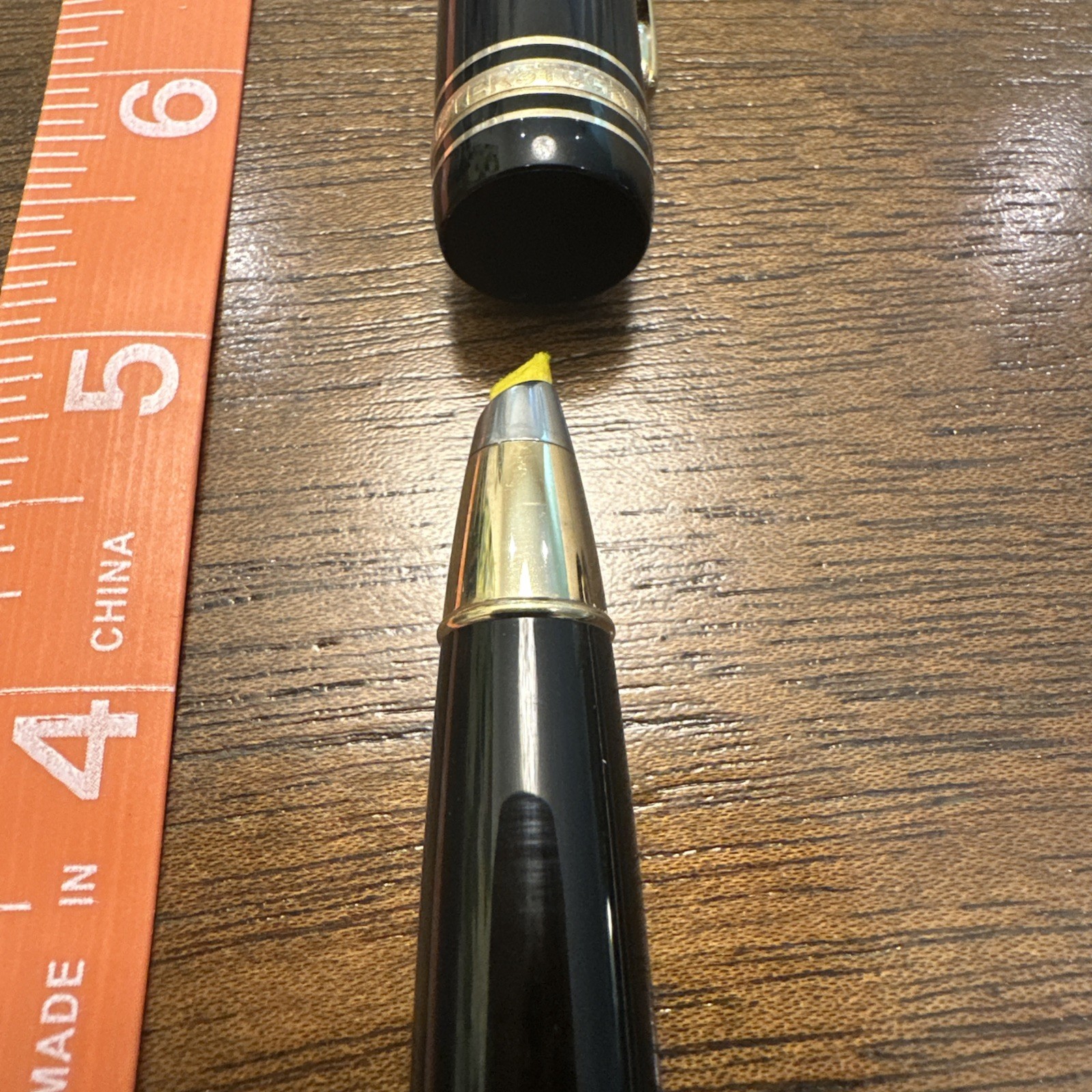 MONTBLANC Meisterstuck Document Marker 166 LeGrand Black & Gold Highlighter Pen