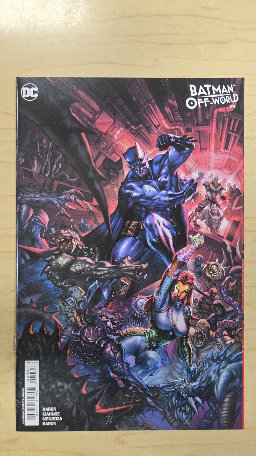 Batman Off-World #4 1:25 Alan Quah Variant DC 2024