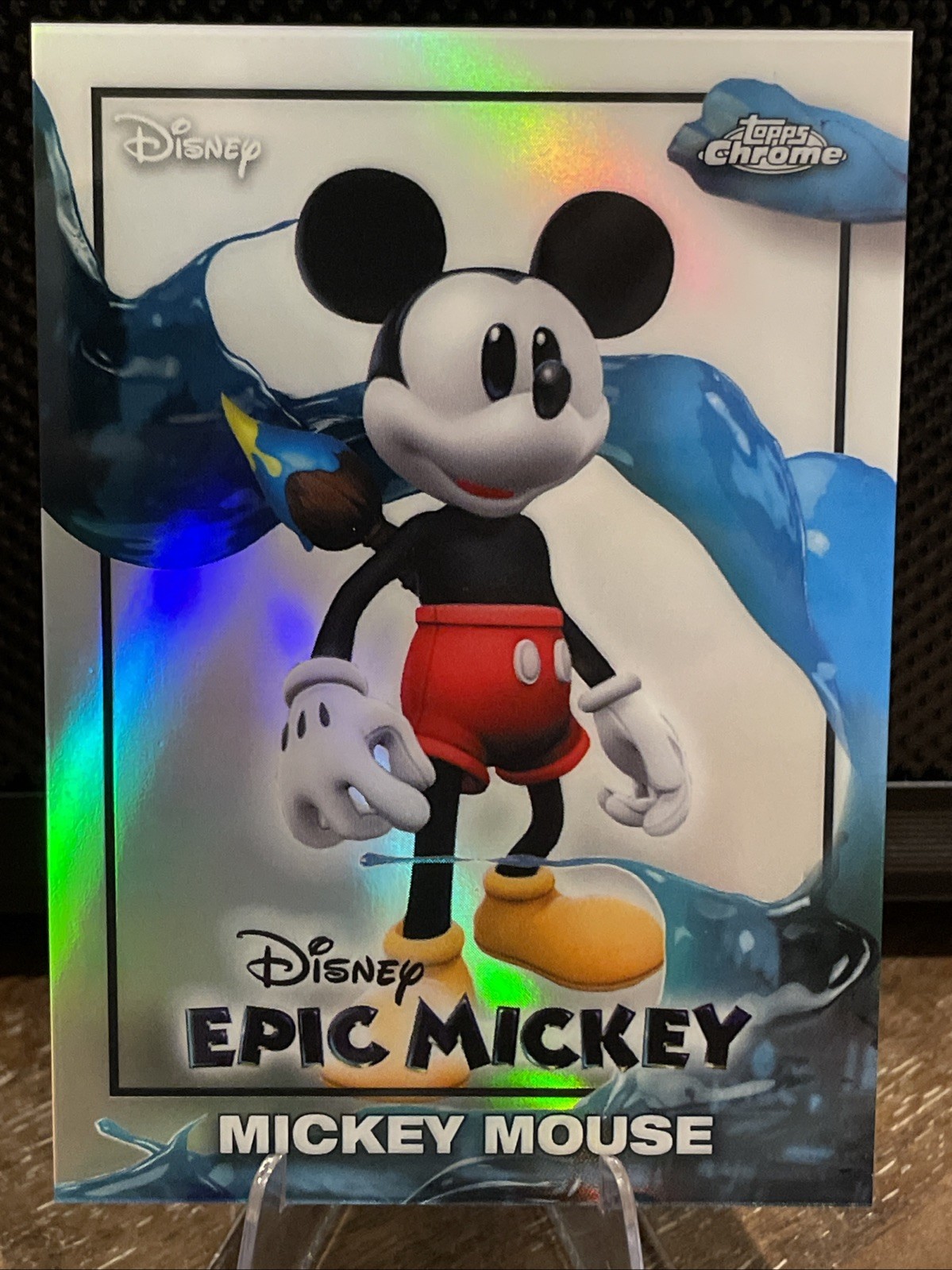 2026 Topps Disney Neon Chrome Mickey Mouse Epic Mickey Refractor #EM-20