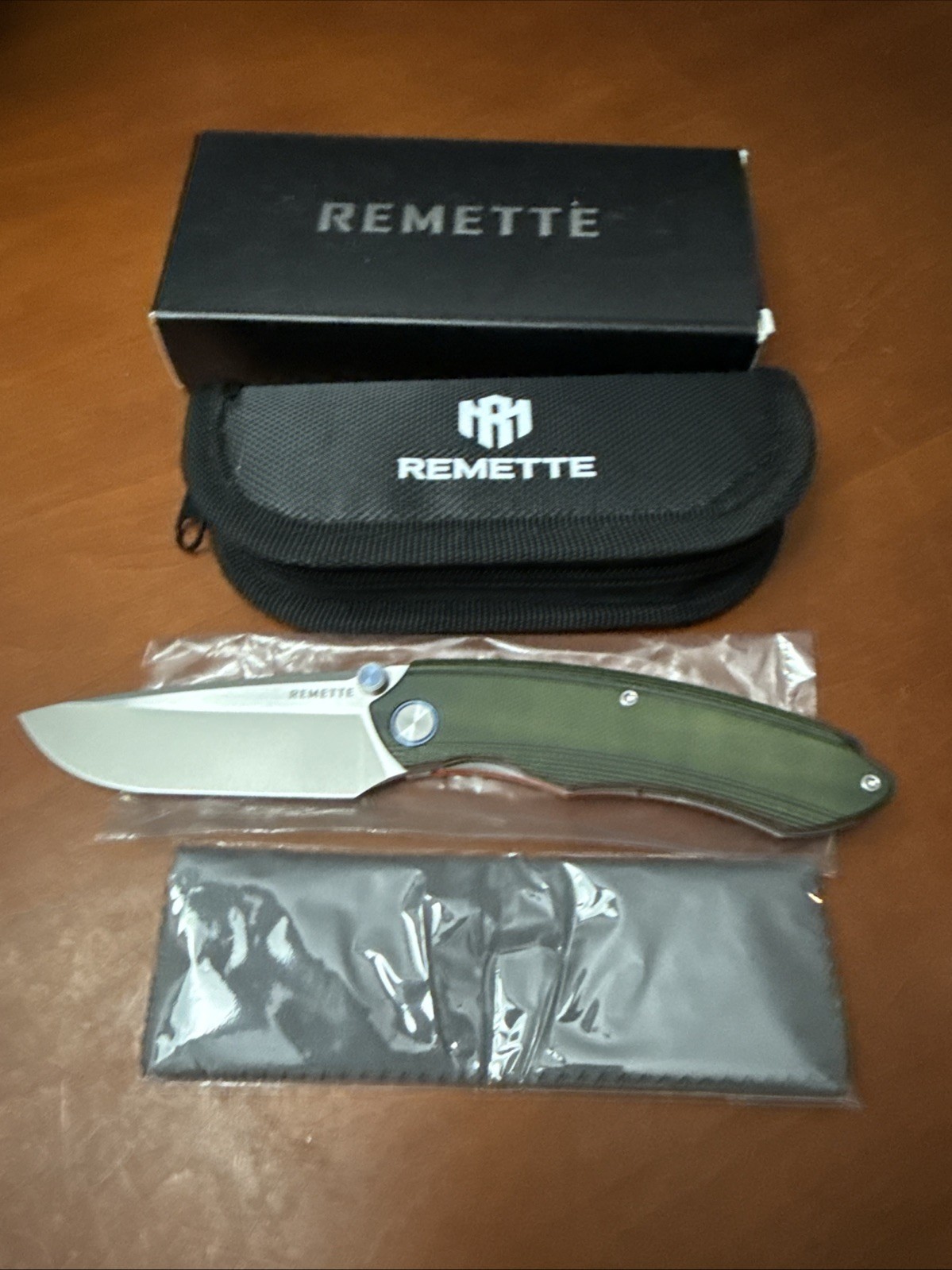 Remette Wild Species GC103 3.27″ 14C28N Drop Point, Green G10 Handle