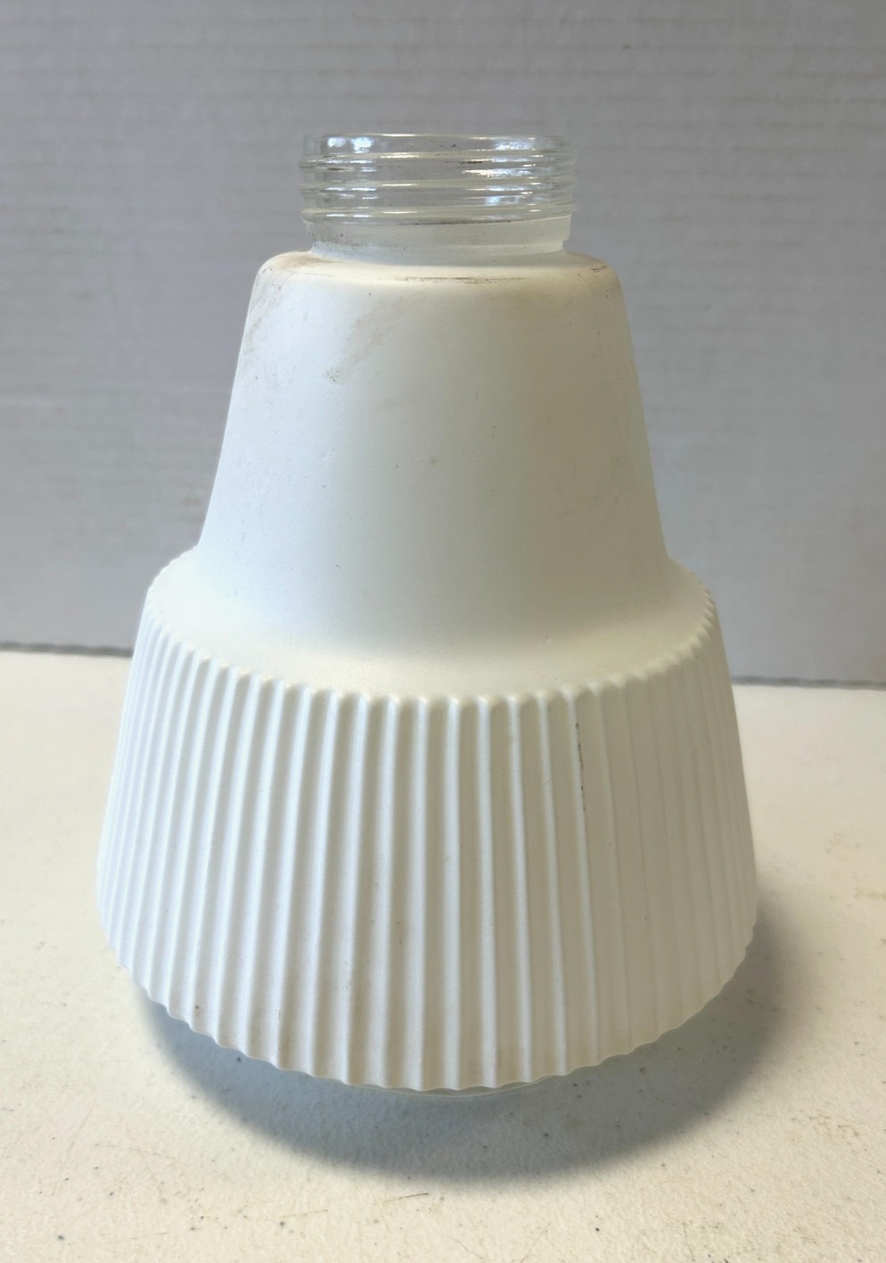 Vintage White Frosted 3″ Screw In Ribbed Bell Shape Lamp Shade Globe Replacement