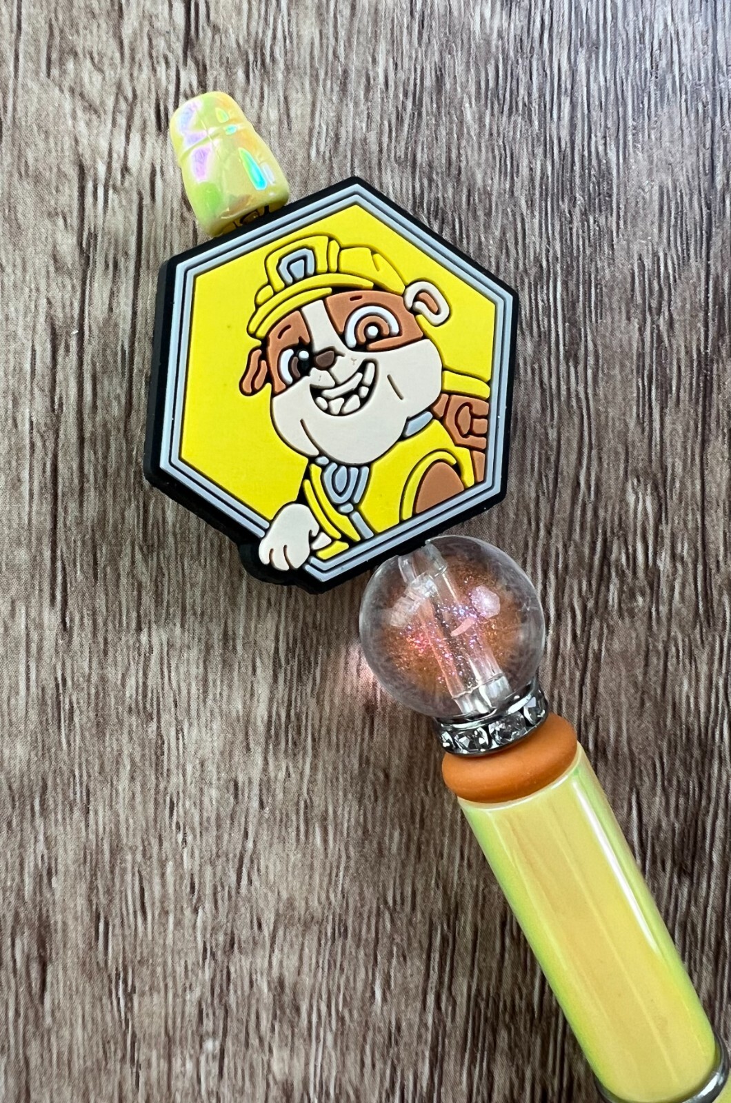 Custom beaded pen. Paw Silicone & acrylic Beads. Gifts. Journal. Teen.