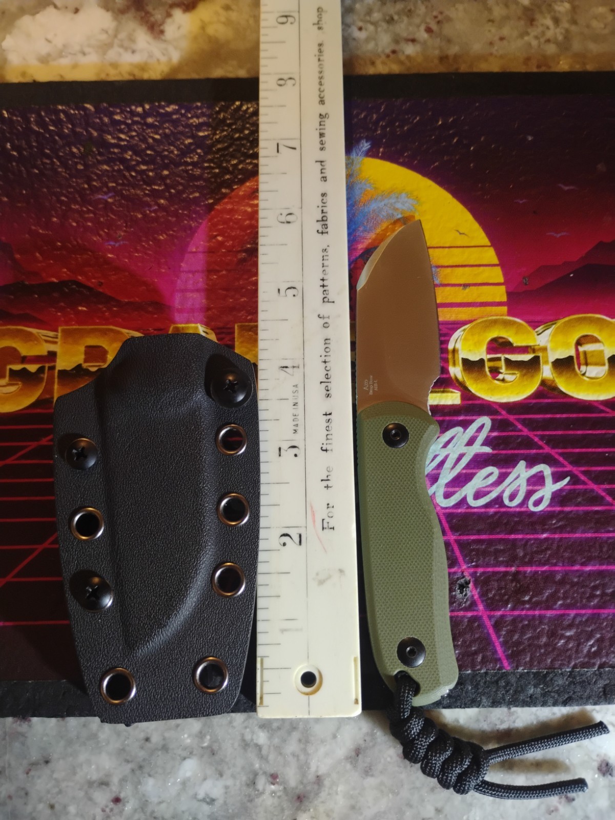 Kizer Drop Bear fixed blade knife Tweezer And Toothpick In Handle MSRP $54.99