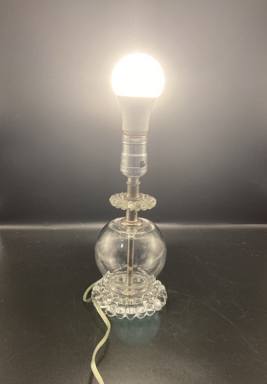 VTG Underwriters Laboratories Inc Vintage Portable Lamp Clear Glass Bubble Base