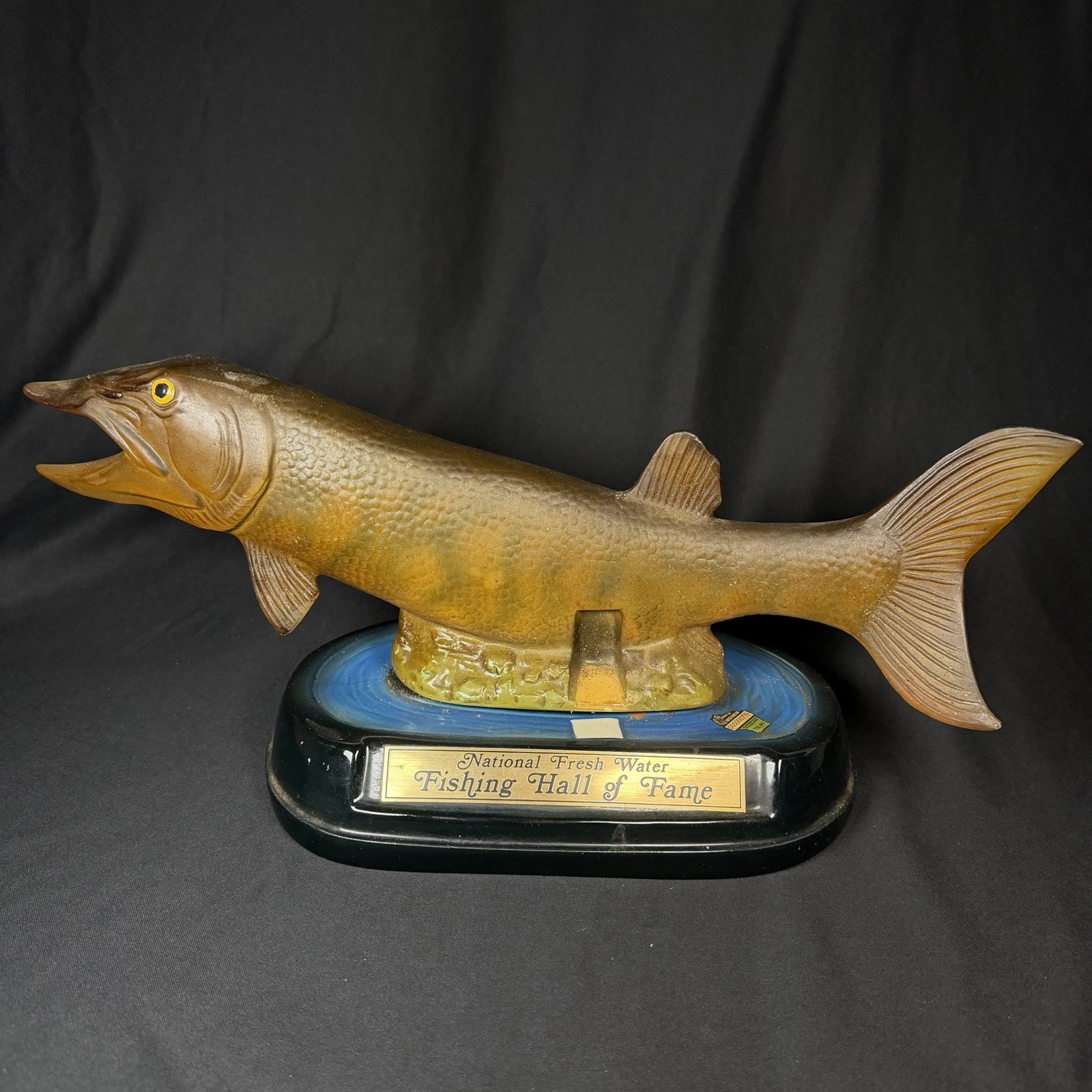 Vintage Jim Beam 1983 National Freshwater Fishing Hall of Fame Muskie Decanter