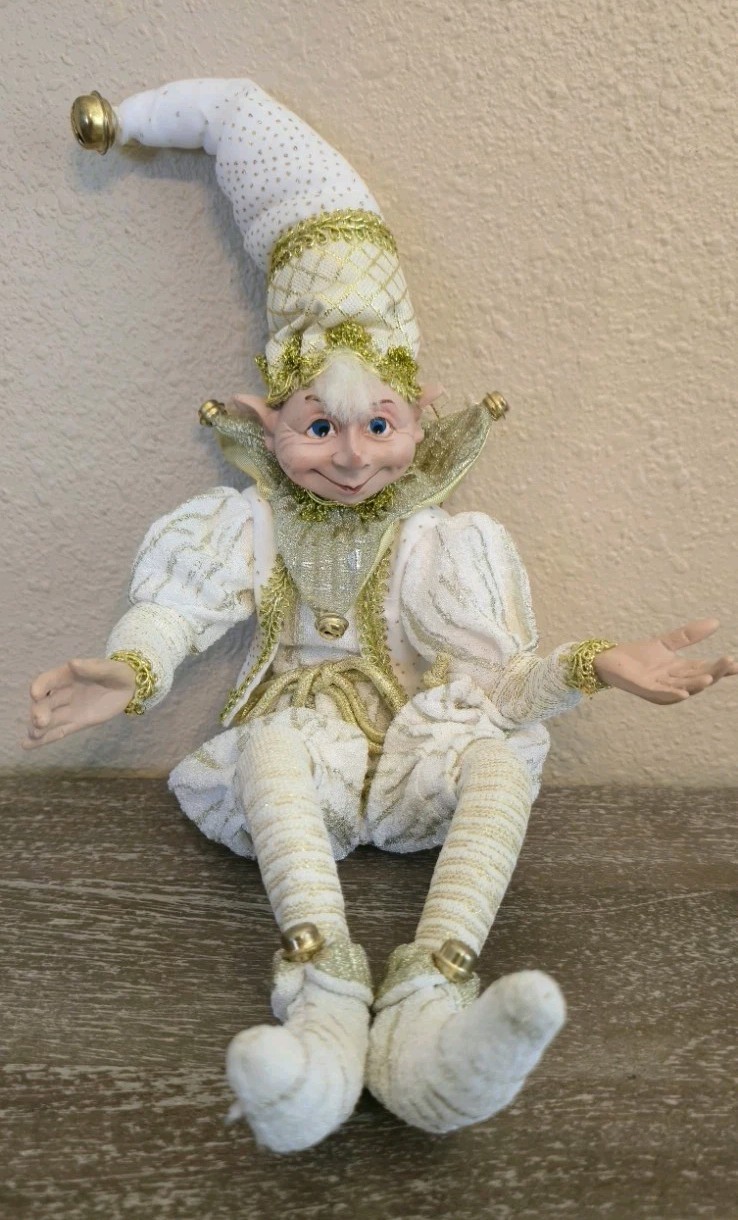 ELF Robert Stanley Winter Poseable Elf Holiday Gold White