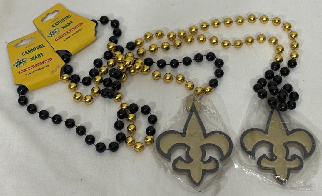 Mardi Gras Fleur-de-lis Saints NOLA Carnival Beads 23″ Necklace Glitter Gold NEW