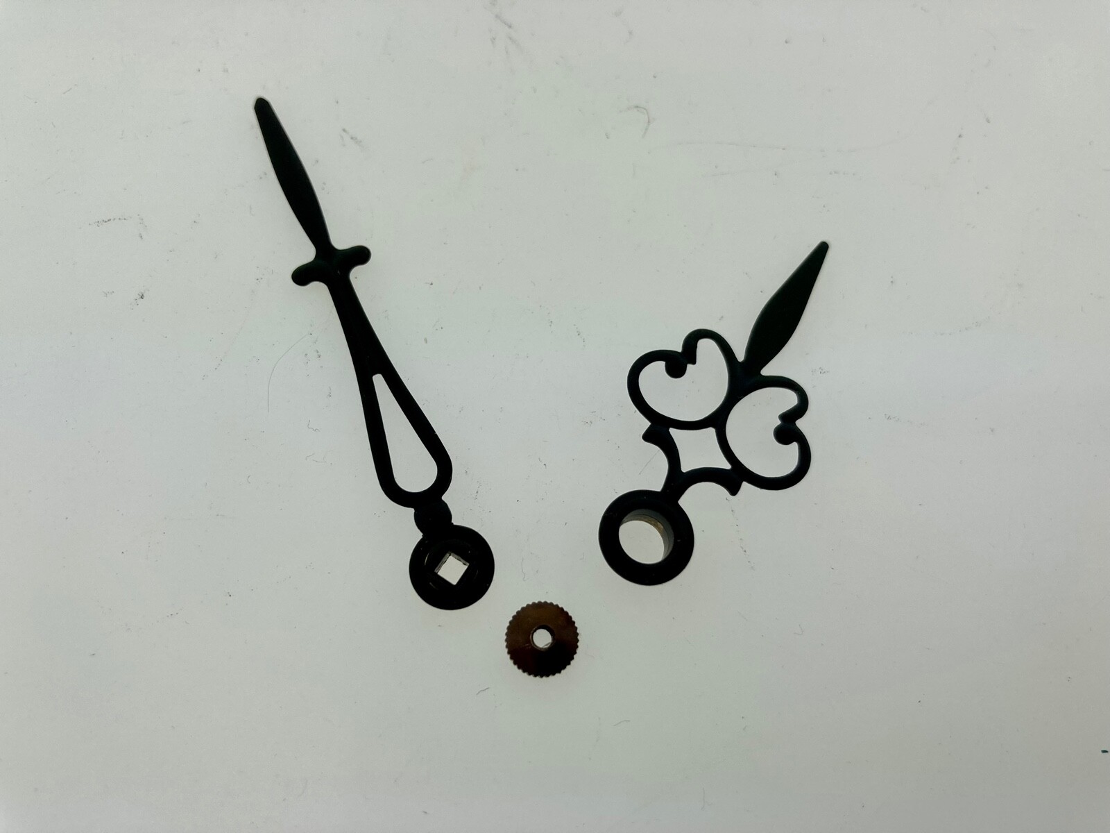 Hermle Clock Hand Set Original for 4″ Dial with hand nut