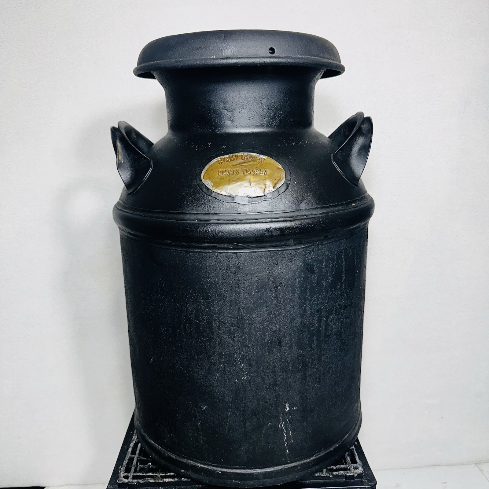 Vintage Raw Milk Steel Can 10 gln w/ Brass Label – Davis Warren W/ Lid 24”x 10”