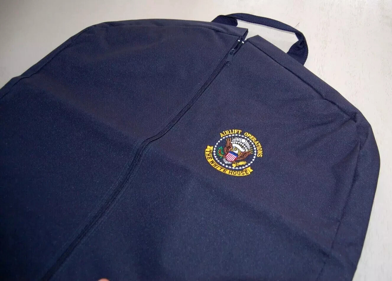 WHITE HOUSE Air Force One GARMENT BAG President Operations 1 Presidential Seal
