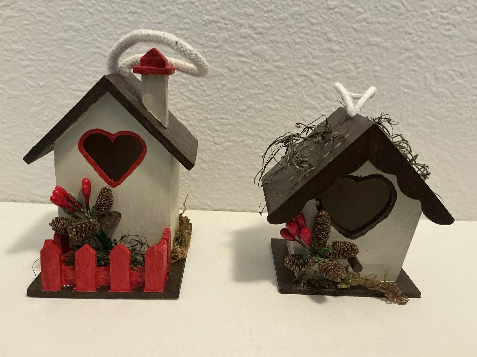 Mini Handpainted Wooden Birdhouse Christmas Ornaments Tree Decor Set Of 2