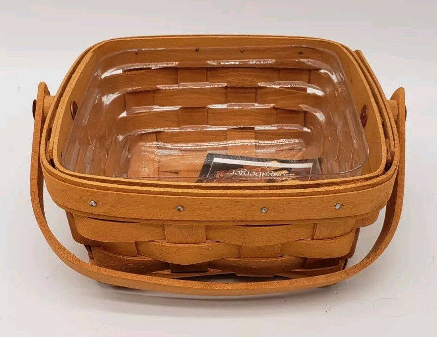 Longaberger 1999 Basket 6.5″ Square w/ Plastic Liner & Swivel Handle USA