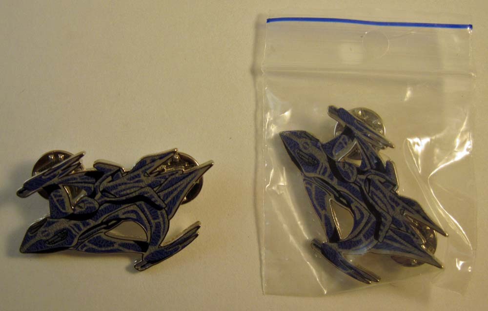 BABYLON 5 “Minbari White Star Ship Metal Pin” NEW OLD STOCK (NOS) 1998 FAN CLUB