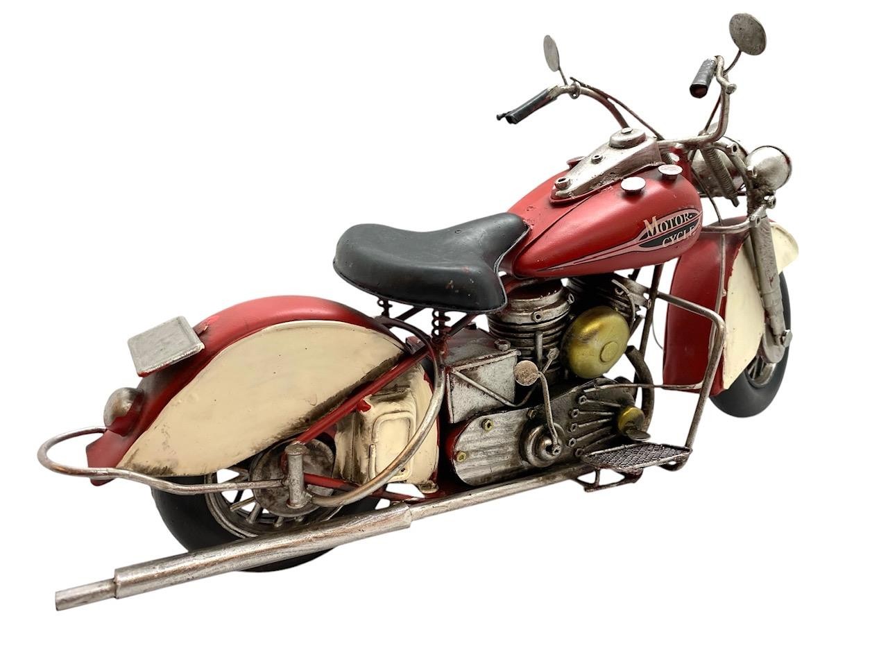 Rustic Vintage Motorcycle Chopper Biker Metal SCULPTURE FIGURINE Man Cave Decor