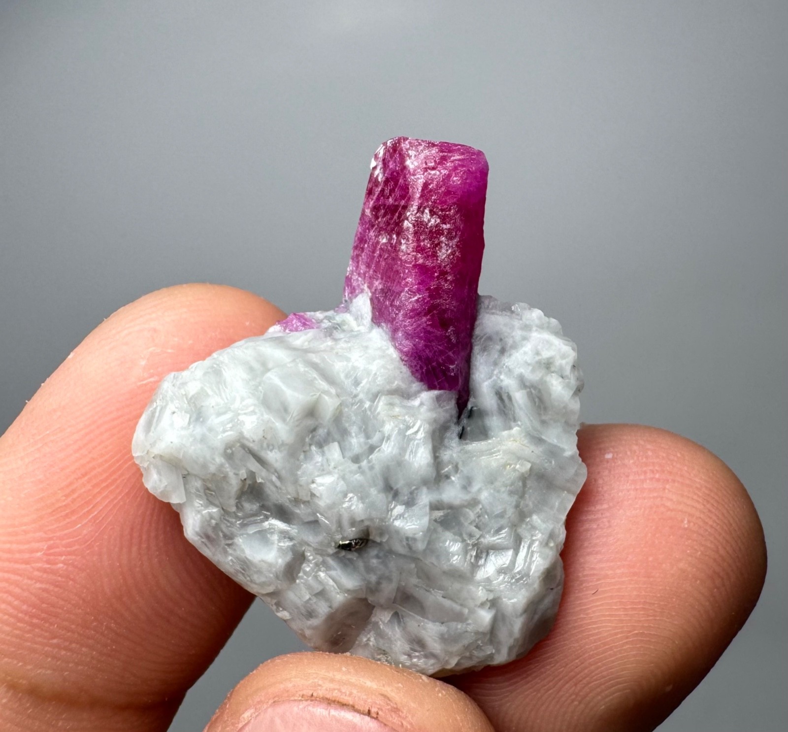 42 Ct Natural Ruby Crystal On Matrix From Jegdalak Afghanistan