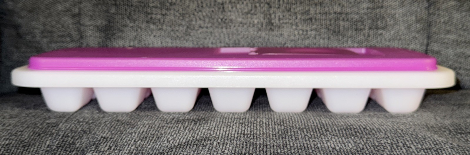 Tupperware Ice Cube Tray Freezer Mates Container w/ Seal Purple & Sheer Vintage