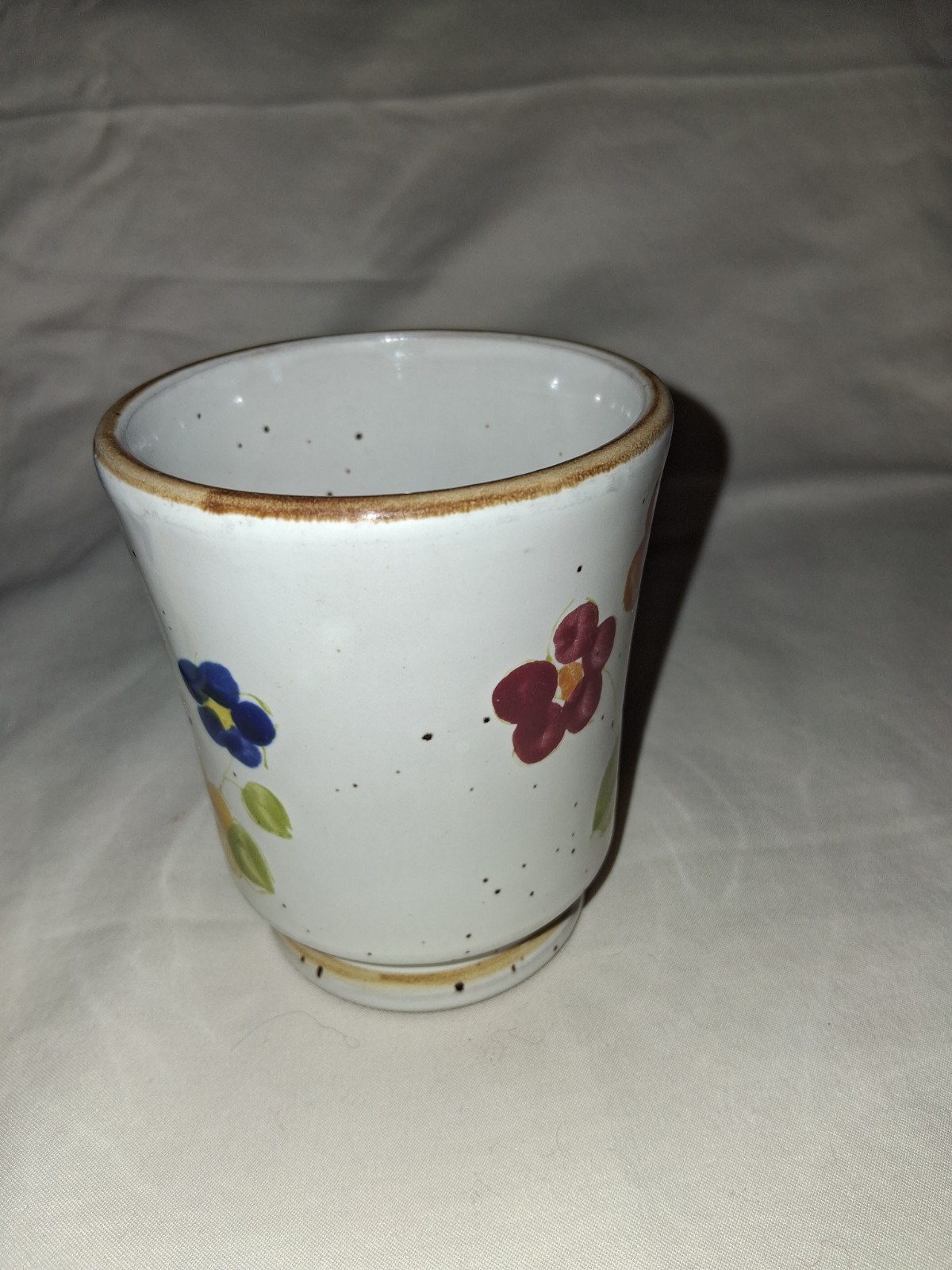 Stonecrest 902 Ardie Korea Stoneware Coffee Mug Floral Korea Grannycore 70’s 3