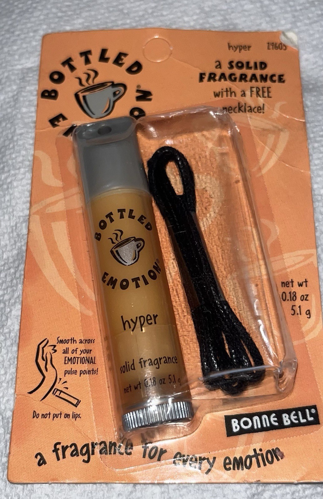 BONNE BELL Bottled Emotion Solid Fragrance “Hyper” Necklace 0.18 oz HTF