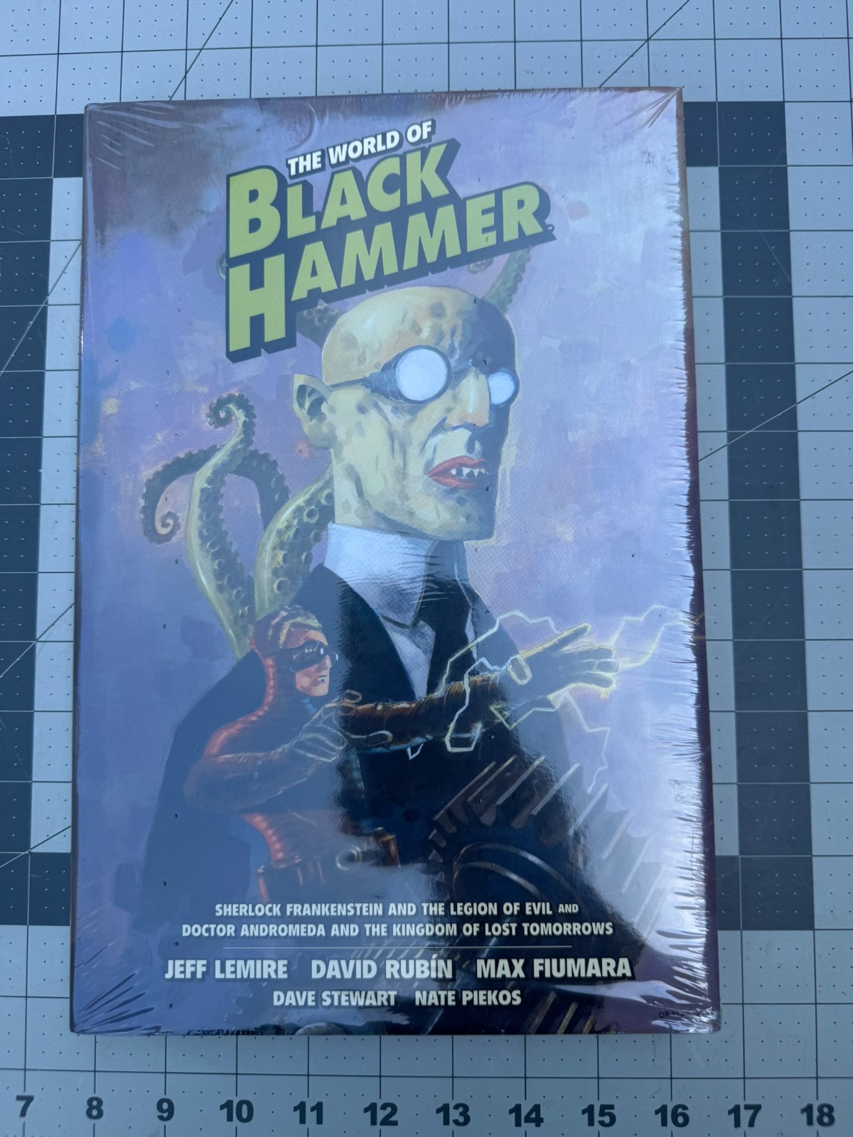 The World of Black Hammer Library Edition #1 (Dark Horse Comics) SEALED