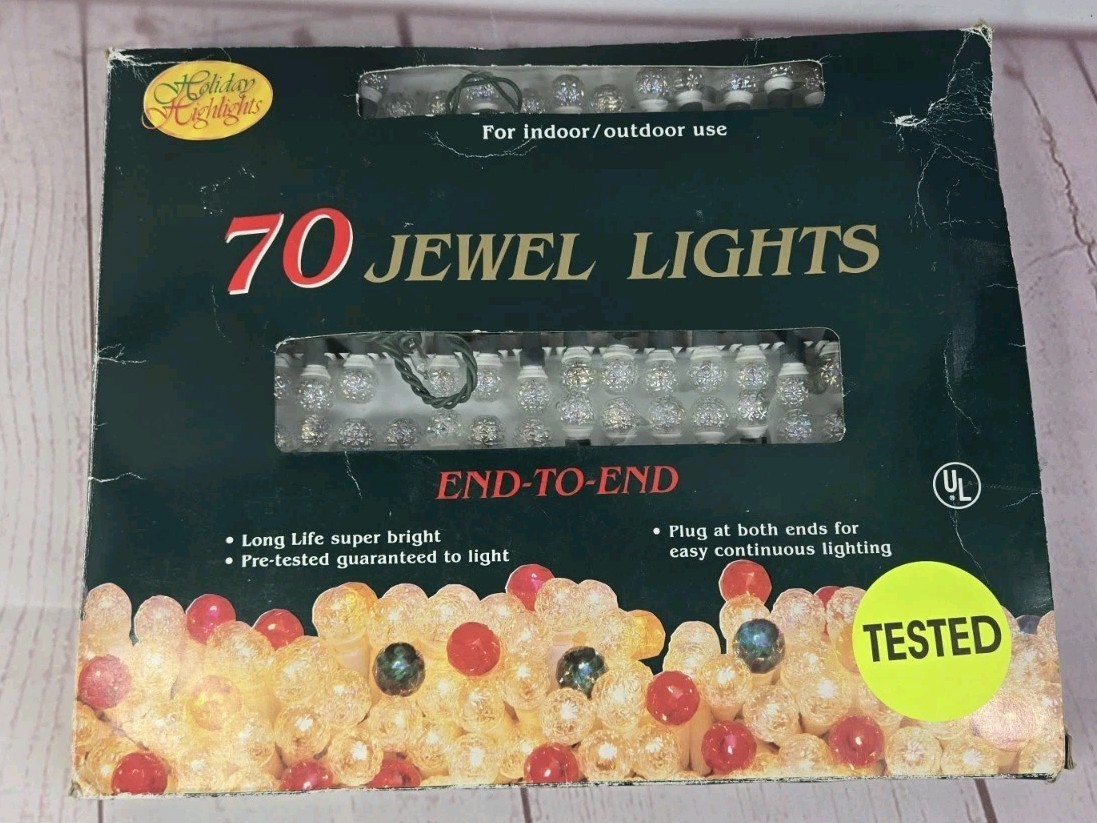 1992 Holiday Highlights Christmas Indoor Outdoor 70 Jewel Ball White Lights