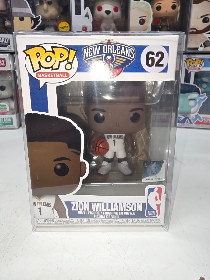 Funko Pop! NBA: New Orleans Pelicans – Zion Williamson #62 Rookie Pop w/ Pop Pro