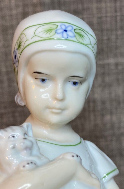 Porcelain Figurine Girl Holding Cat Statue Vintage ERNST BOHNE SOHNE Crown Mark