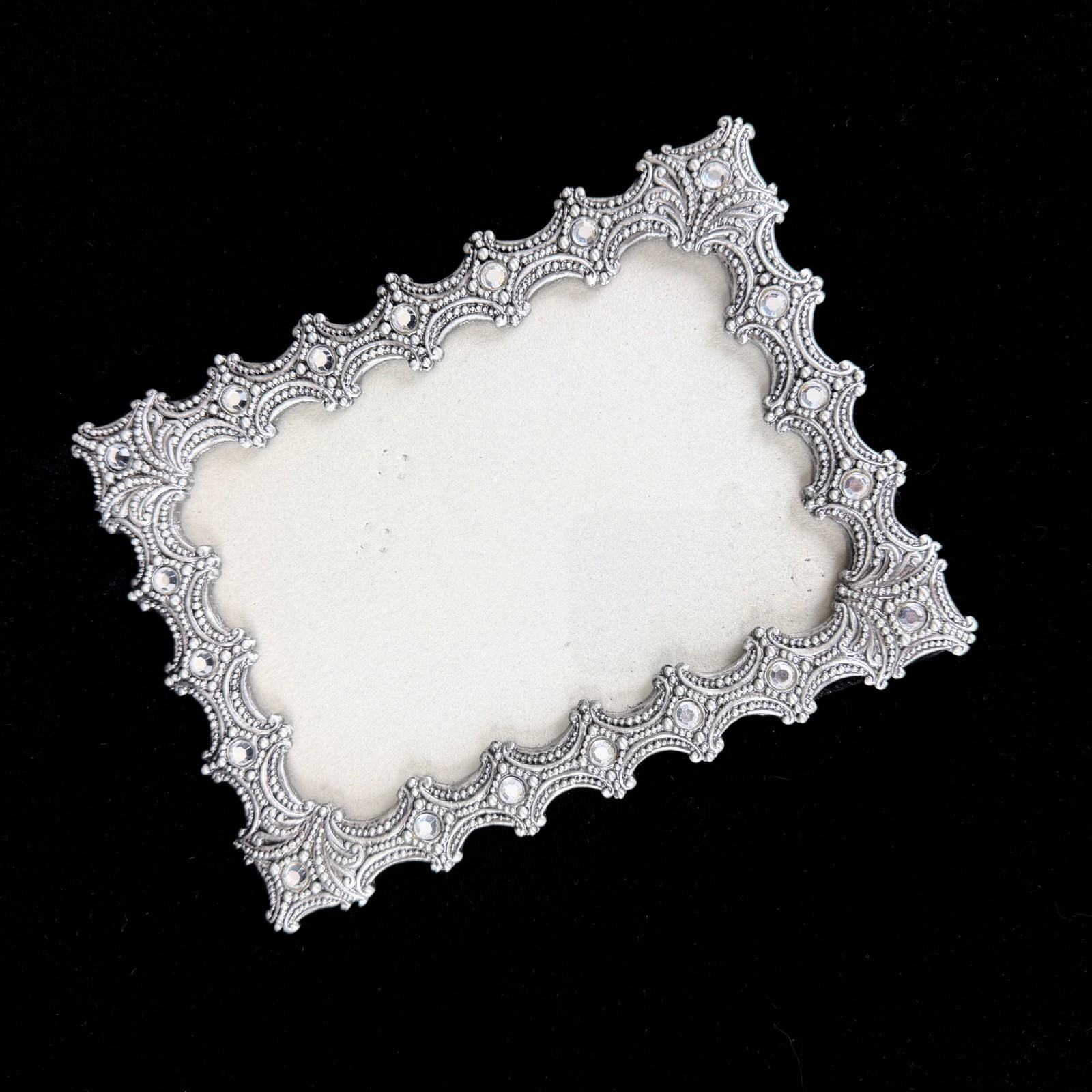Fancy Silver Tone Photo Frame Rhinestones Pewter Tone Crosses Fretwork 5X7 in