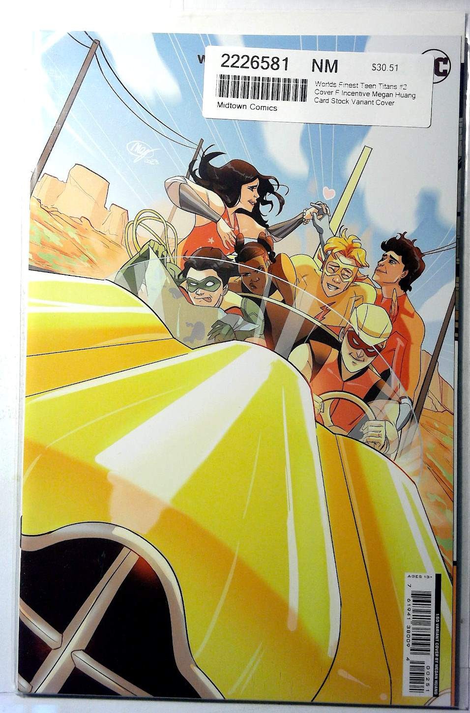 World’s Finest Teen Titans #2 F 2023 DC 9.4 1:50 Incentive Megan Huang Var Comic