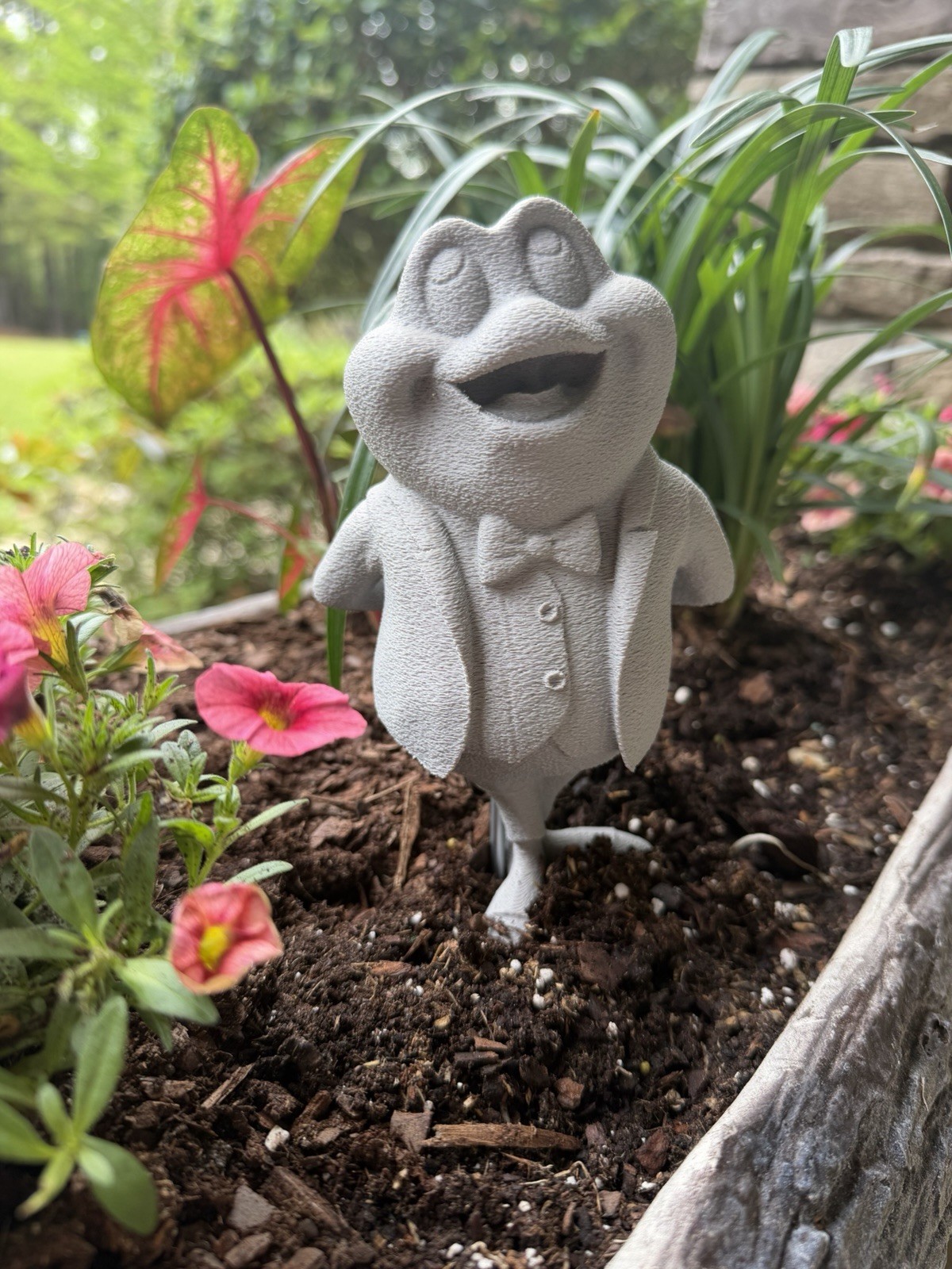 Mr. Toad Garden Statue – Flower Decor Festival Wind Willows Haunted Mansion Prop