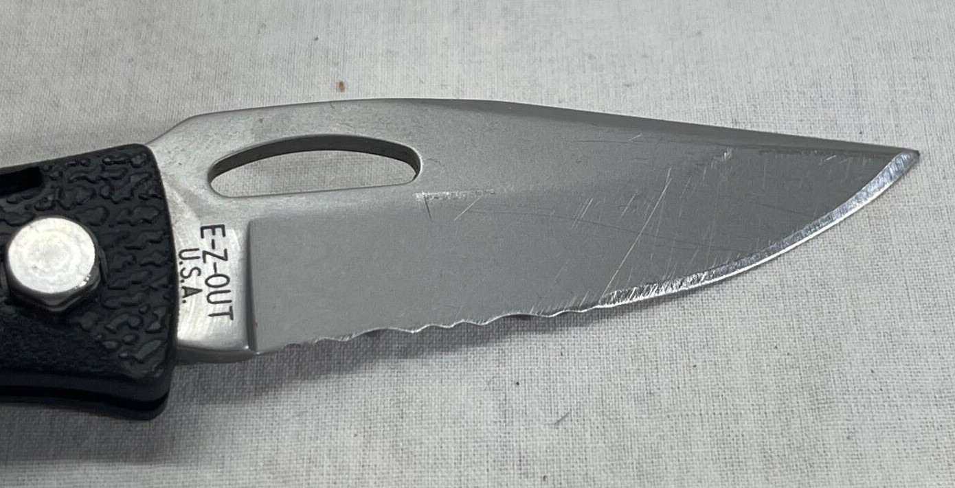 Gerber 425 E-Z-Out Jr. Serrated Folder USA – 1995 First Production Run BB