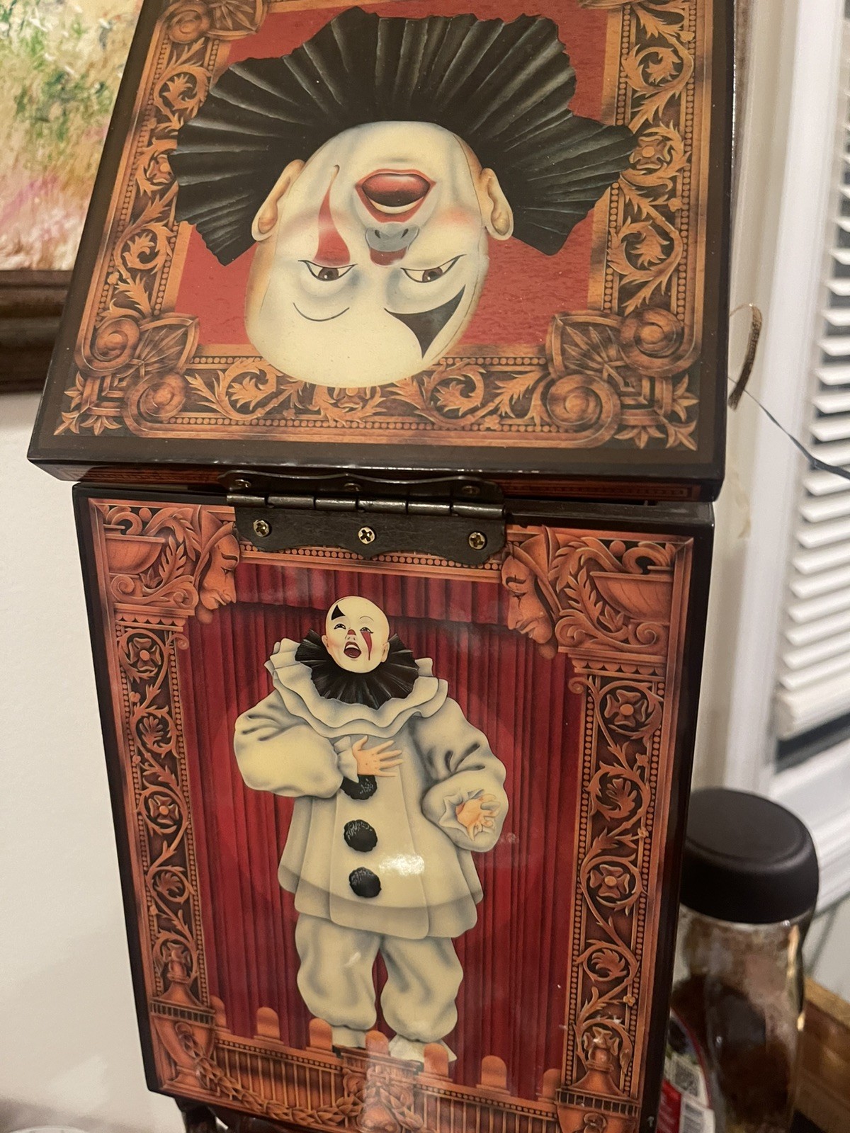 Vintage Enesco Pagliacci Musical Clown Jack In The Box Faith Wick COA 1988