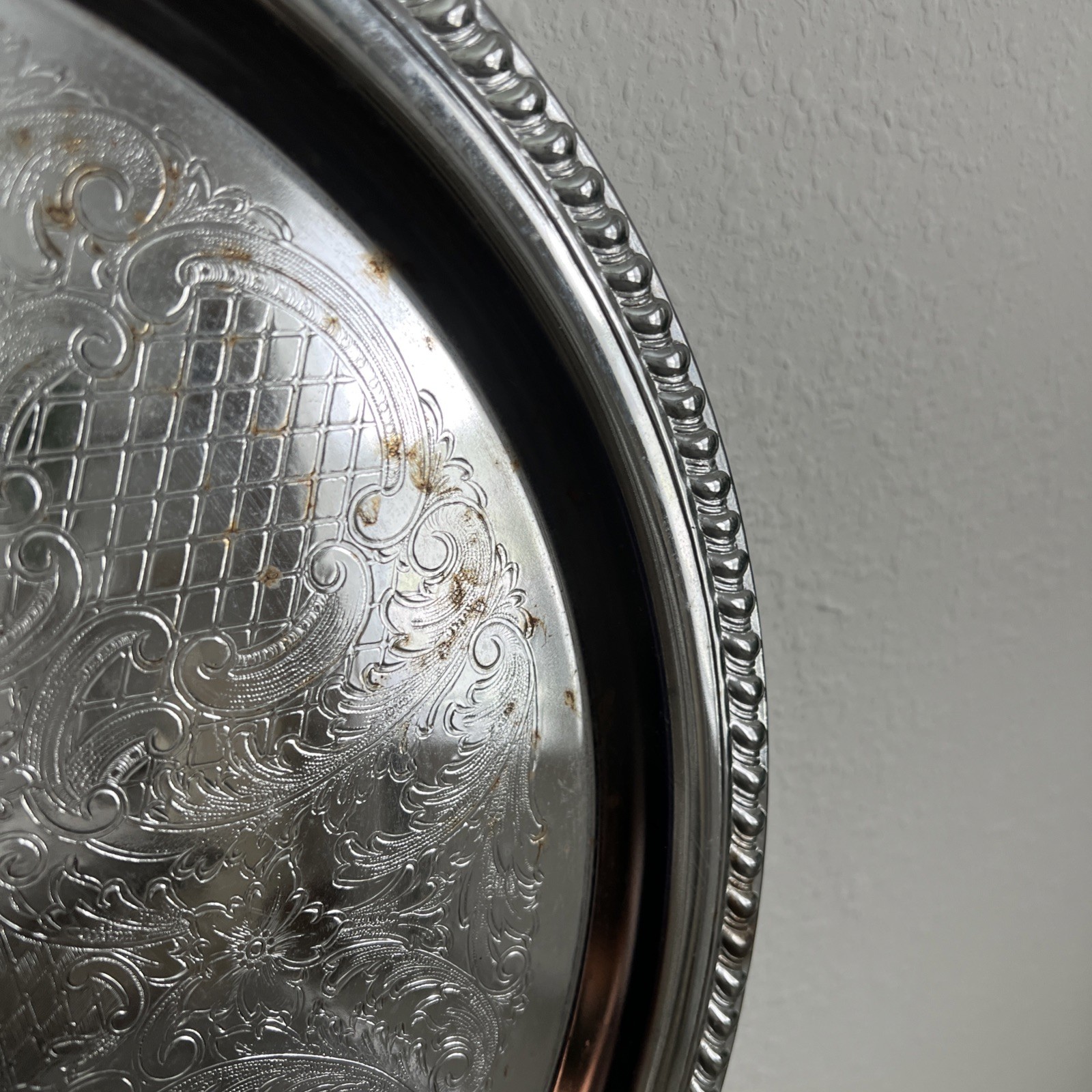 Vintage 14” Round Chrome Serving Tray Engraved Floral Scroll Pattern Rope Edge