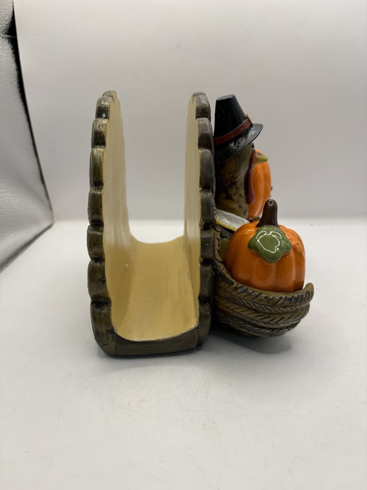 Thanksgiving Dinner Table Turkey Napkin Holder W/ Pumpkin Salt Pepper ShakersNEW