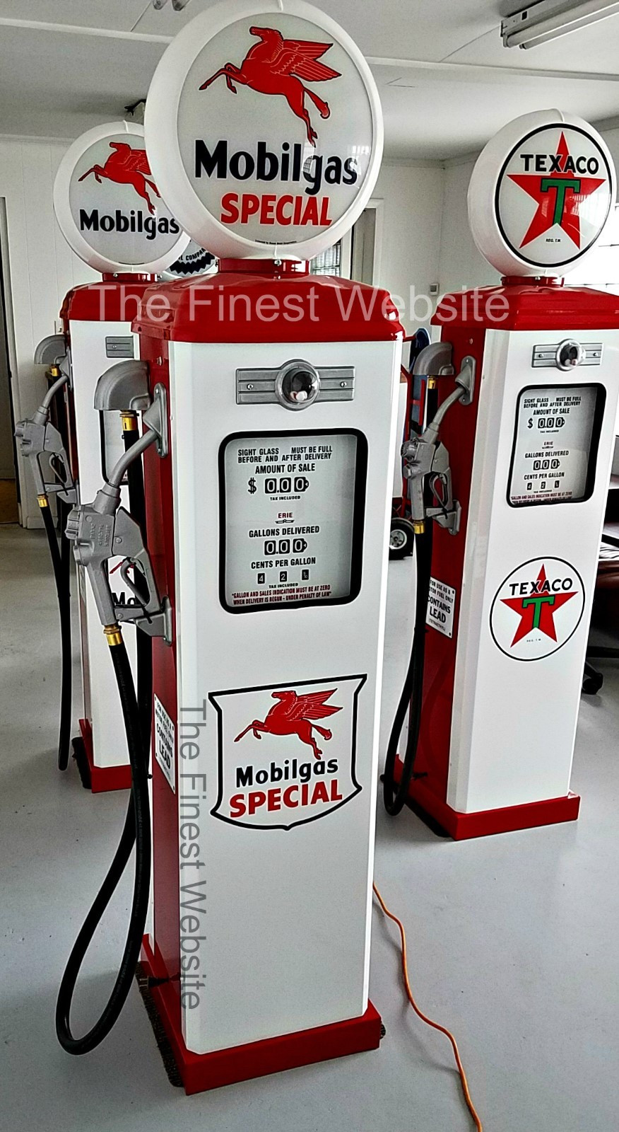 NEW MOBILGAS SPECIAL GAS PUMP REPRODUCTION REPLICA RETRO MOBIL – FREE SHIPPING*