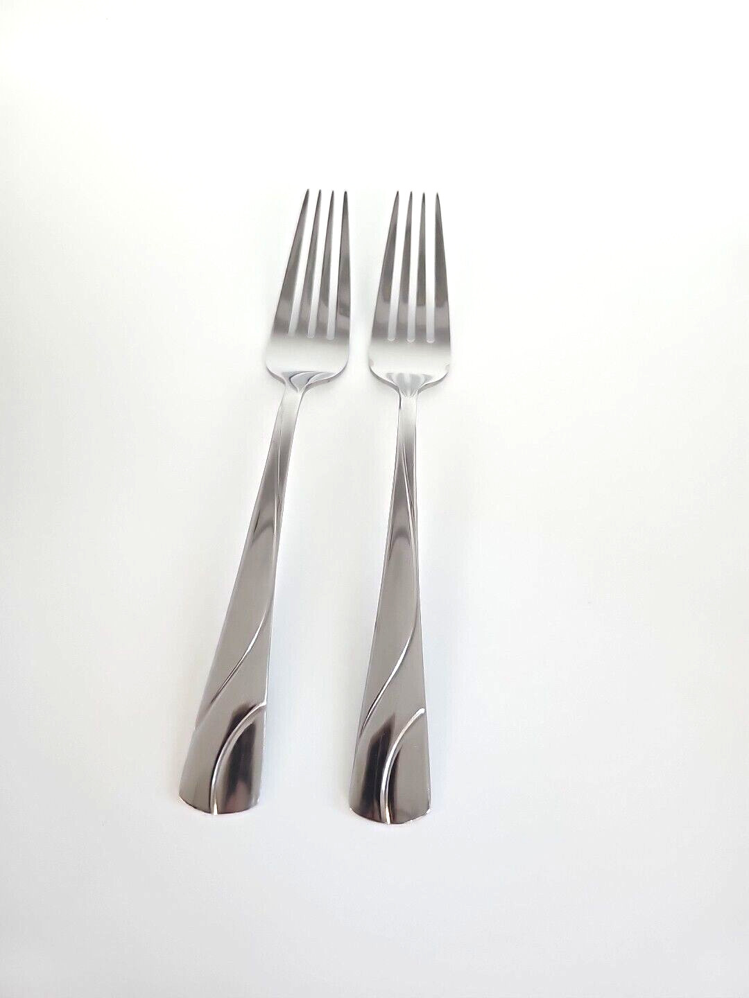 2 Oneida RIVER Salad Forks 18/0 Stainless Flatware (7″) Replacement Parts