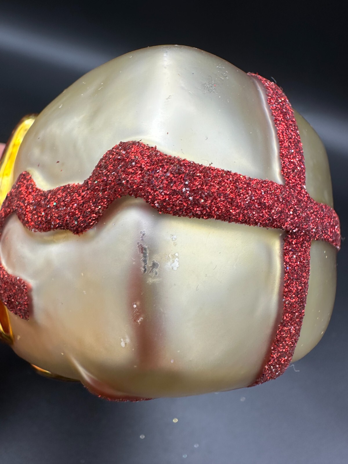 2000 Patricia Breen Mmmonster Present GOLD AND RED 4.5″ Ornament Halloween