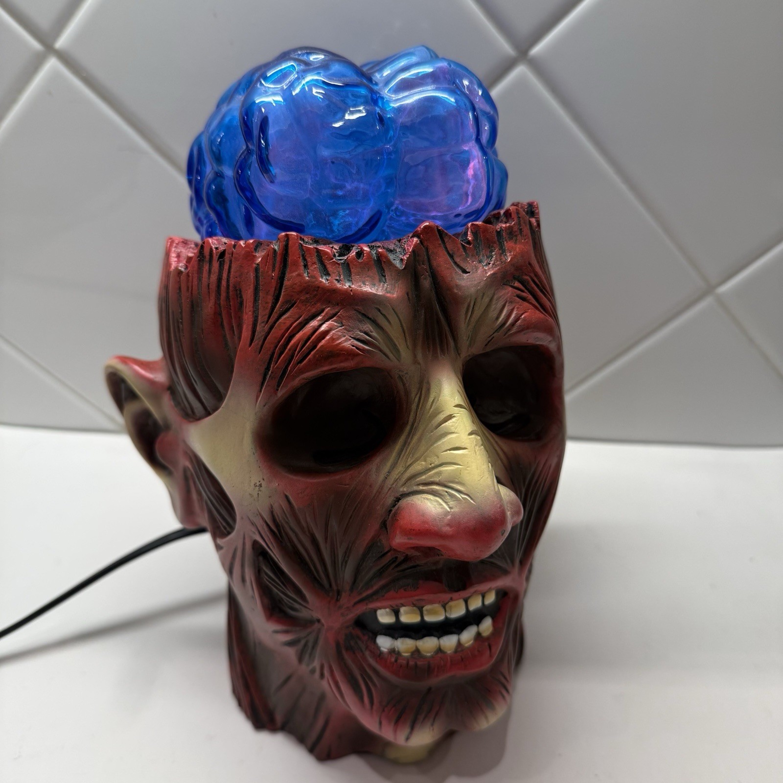 Lobotomy Electra Plasma Lamp Zombie Head LumiSource Inc Works Perfectly VTG READ