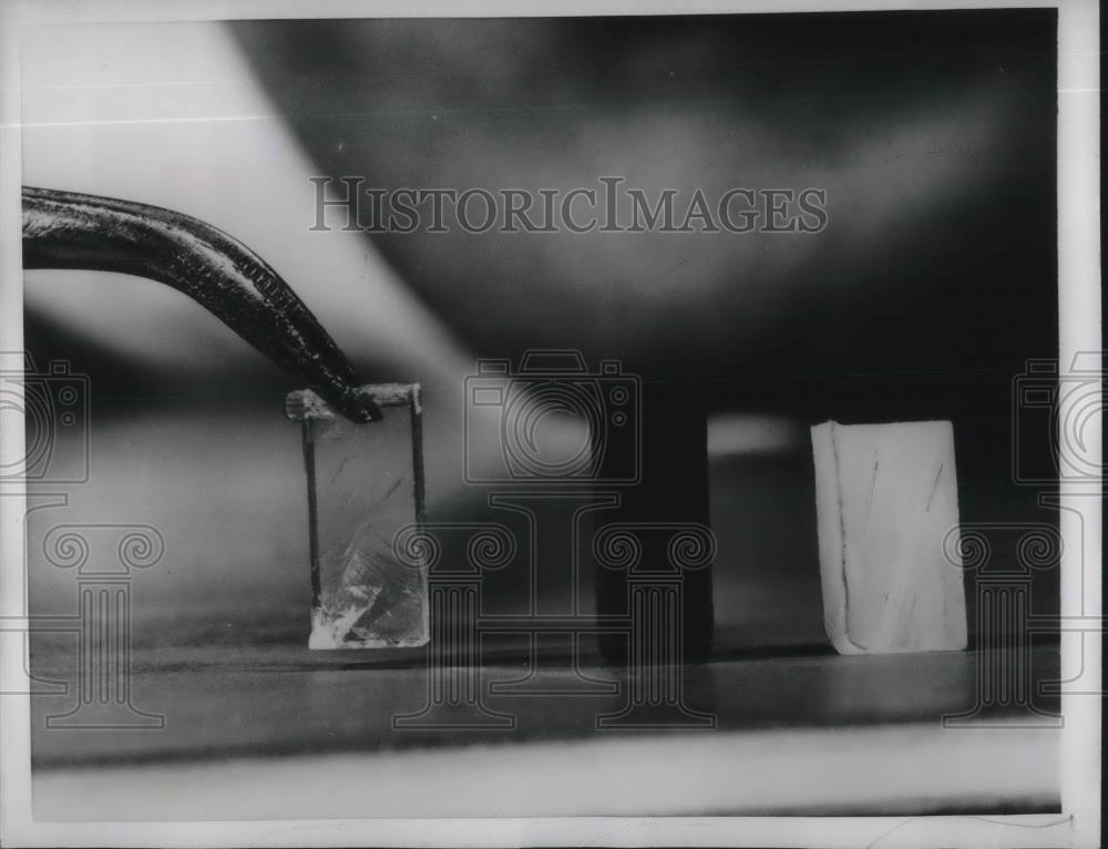 1957 Press Photo Square bubbles