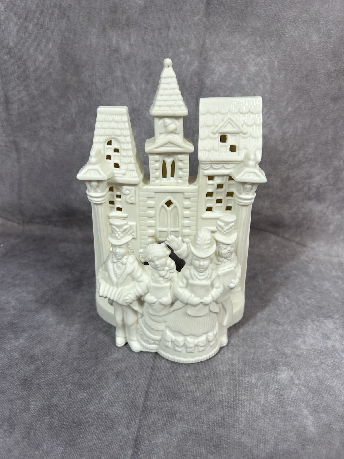 Partylite – CHRISTMAS CAROLERS Tealight Candle Holder White 8” X 5”