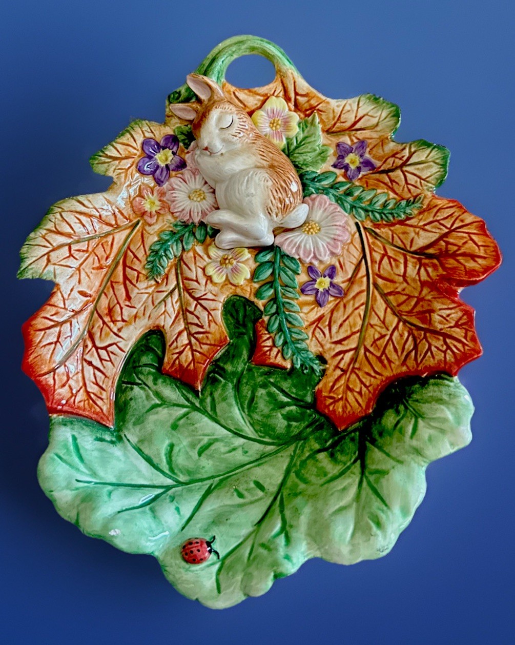 Fall Autumn Fitz & Floyd Classics 3D Bunny Rabbit Sleeping on Leaf 9.5 in Dish