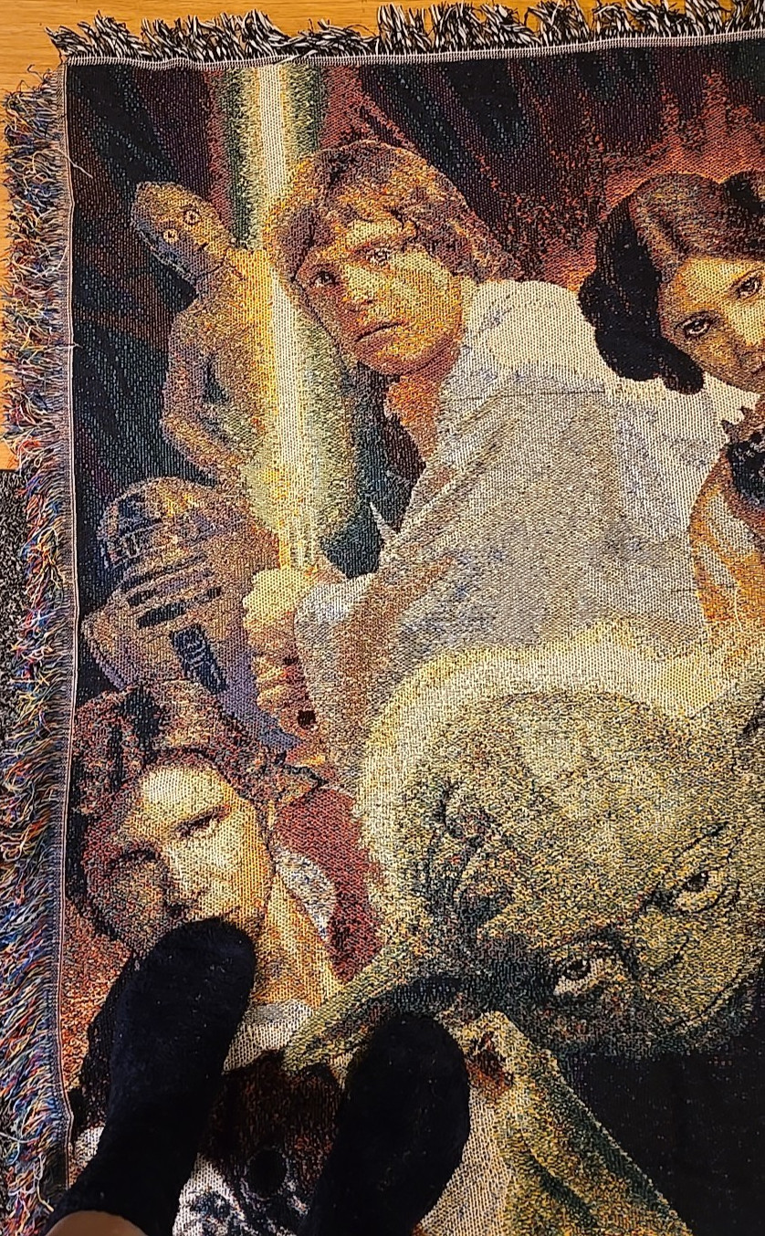 Star Wars Woven Throw Blanket Tapestry 42x55In Yoda Princess Leia R2-D2 Han Solo